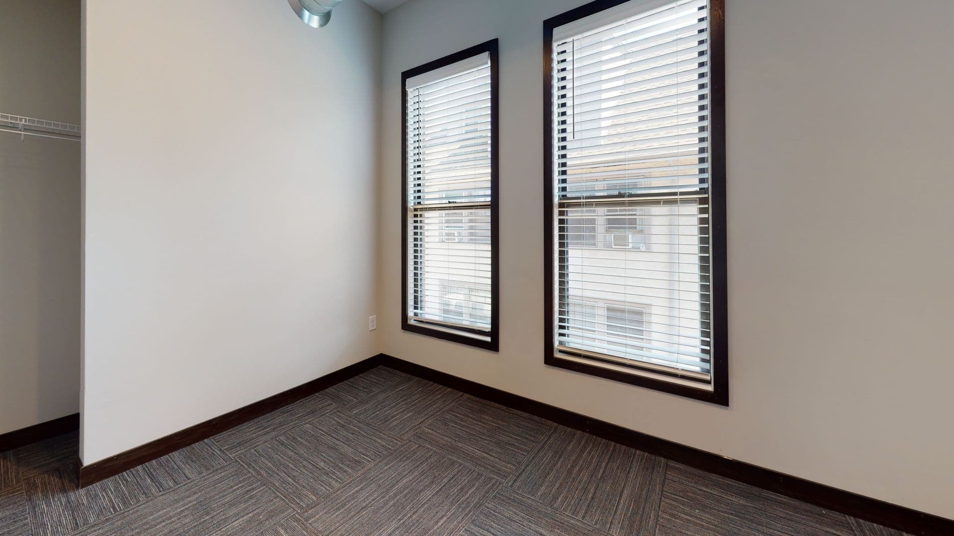 Minneapolis Apartment: 501 6th St SE