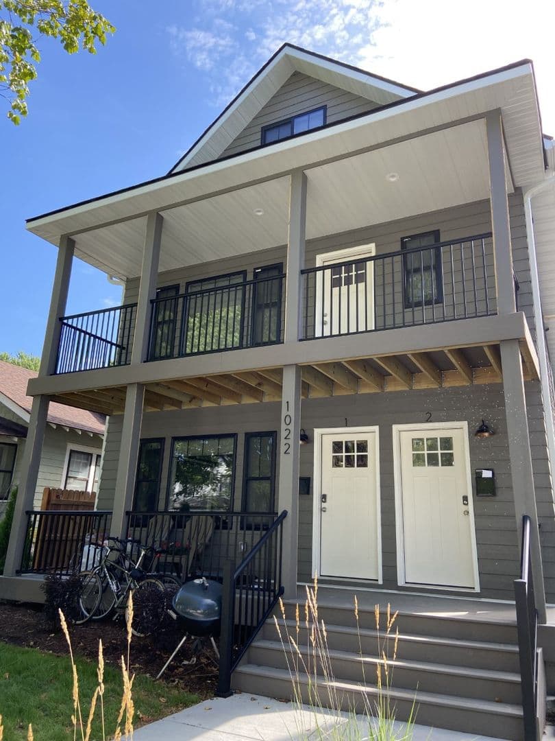 Minneapolis Apartment: 1022 12th Ave SE