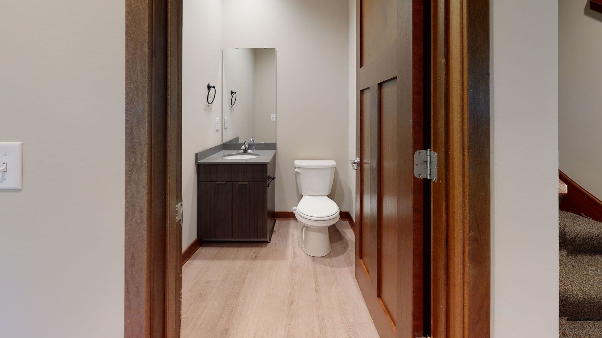 Minneapolis Apartment: 1078 18th Ave SE