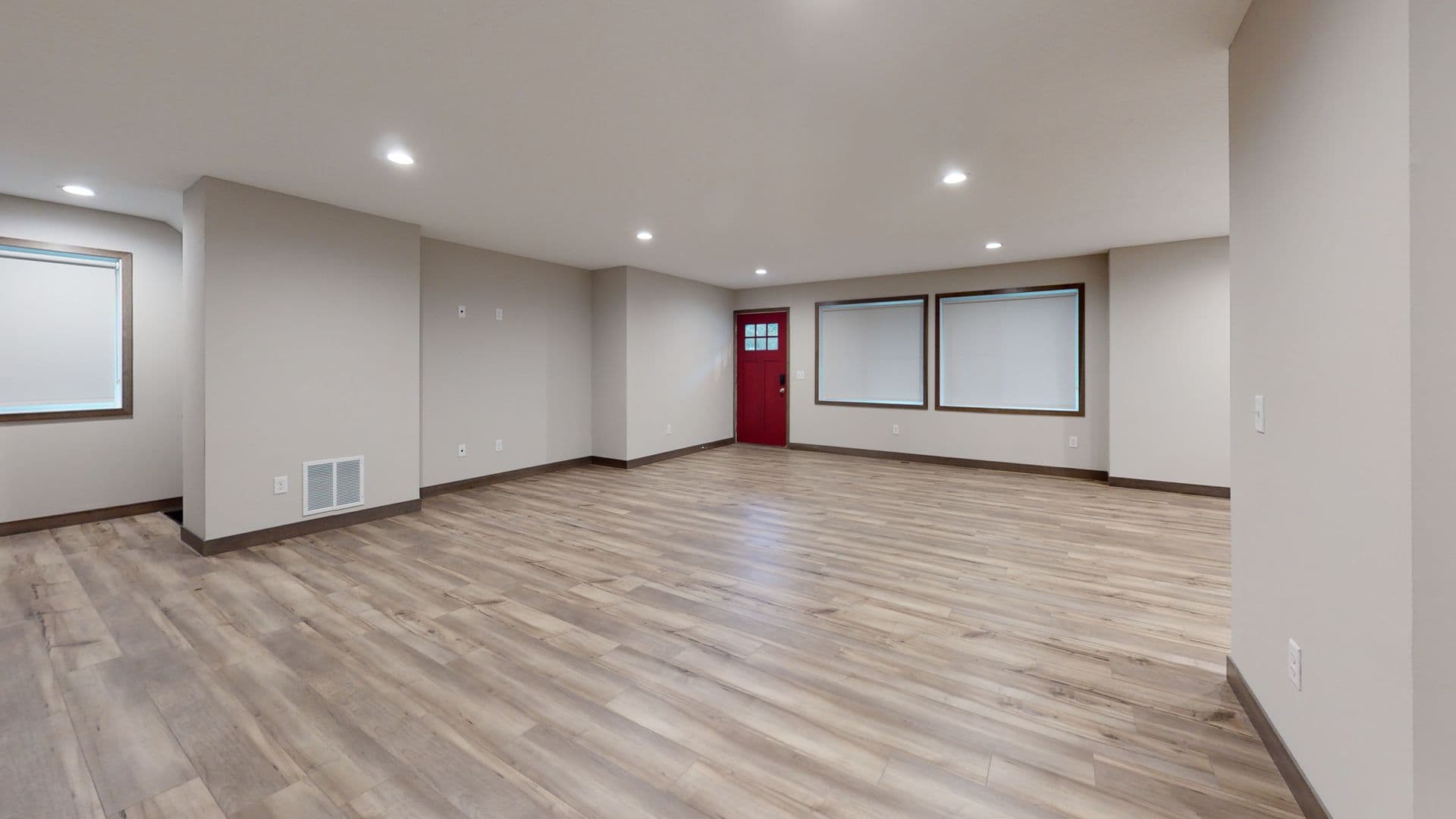 Minneapolis Apartment: 1806 Como Ave SE