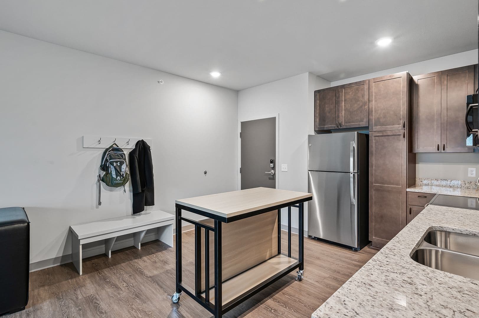Minneapolis Apartment: 1307 4th Street SE