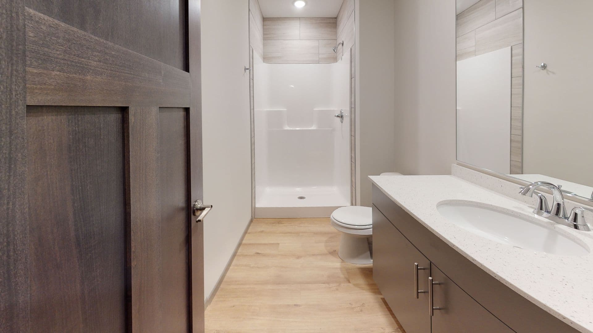 Minneapolis Apartment: 805-811 12th Ave SE