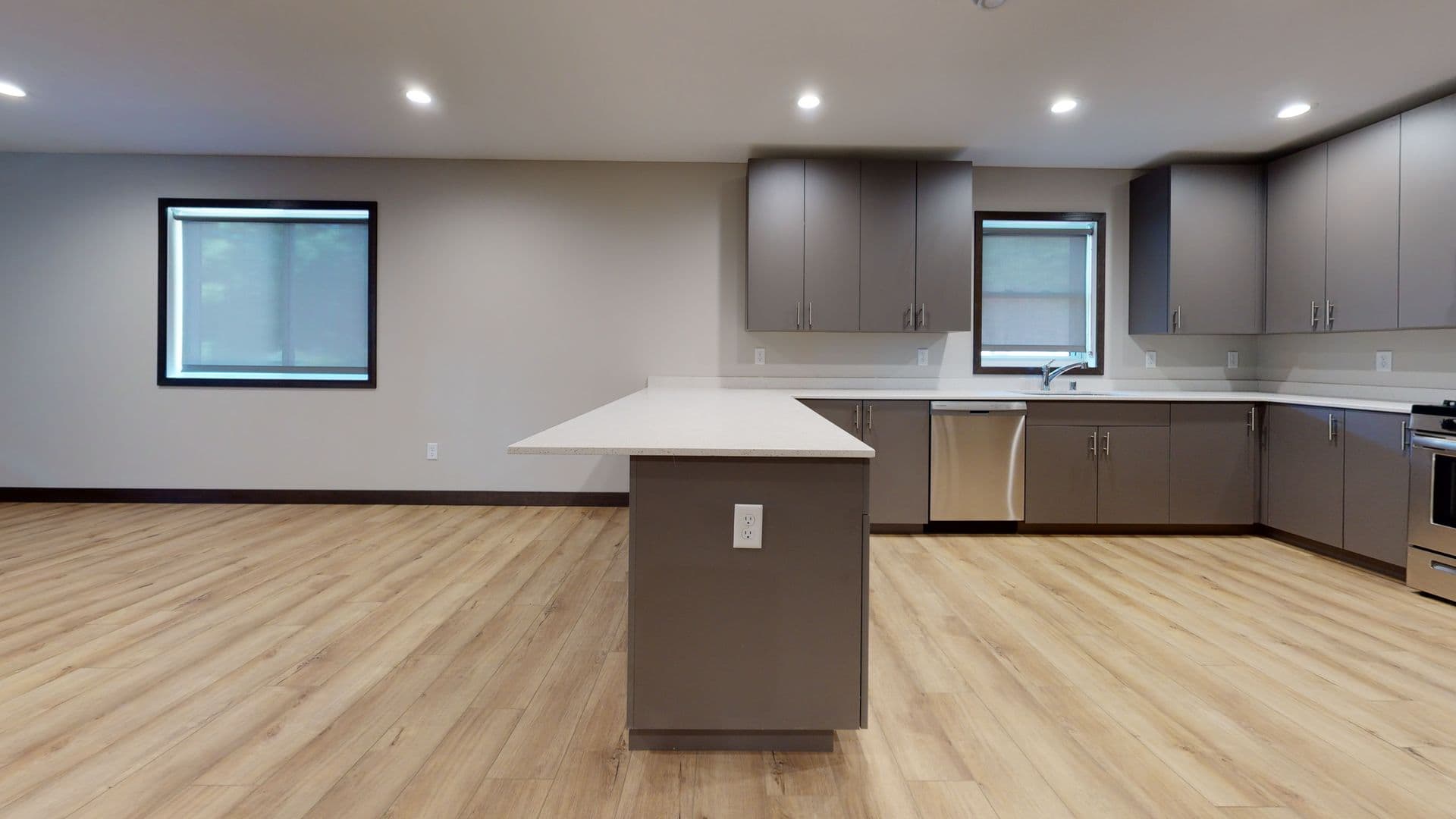 Minneapolis Apartment: 1022 12th Ave SE