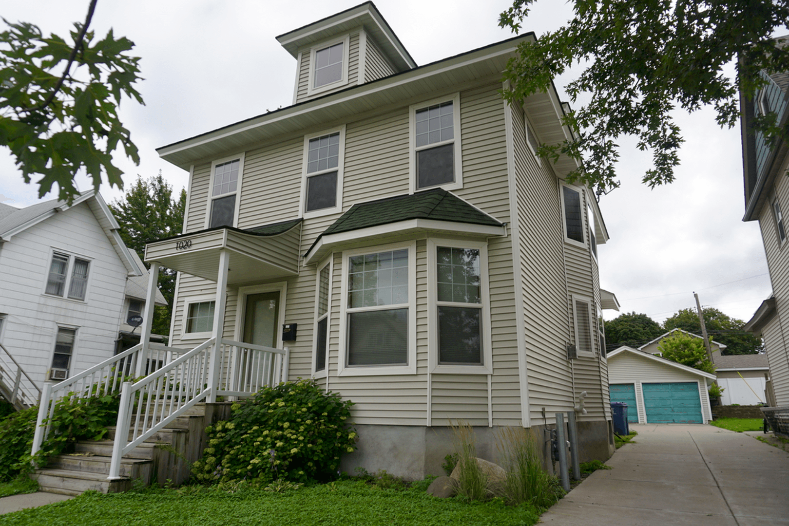 Minneapolis House: 1020 14th Ave SE