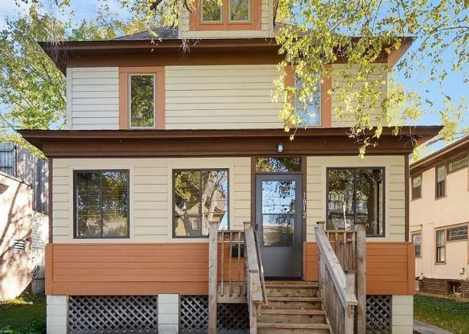 Minneapolis House: 1812 Como Ave SE