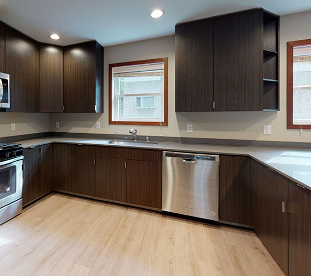 Minneapolis Apartment: 806 12th Ave SE