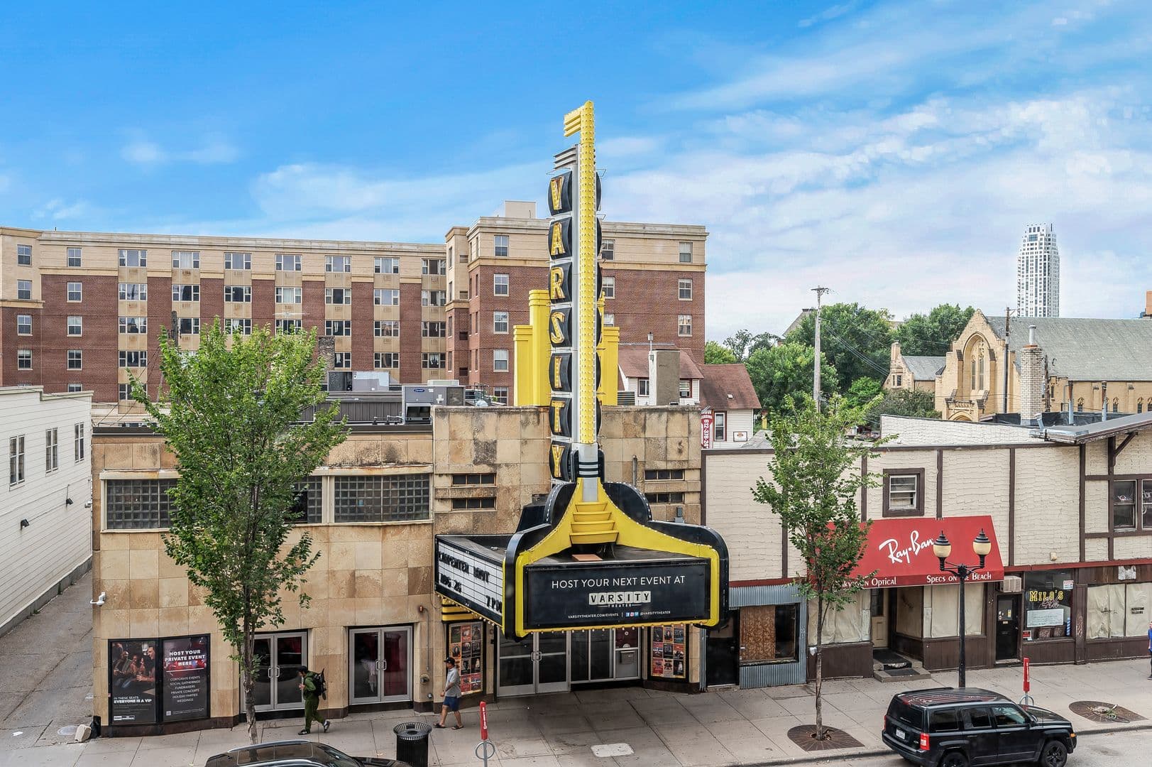 Minneapolis Apartment: 1307 4th Street SE