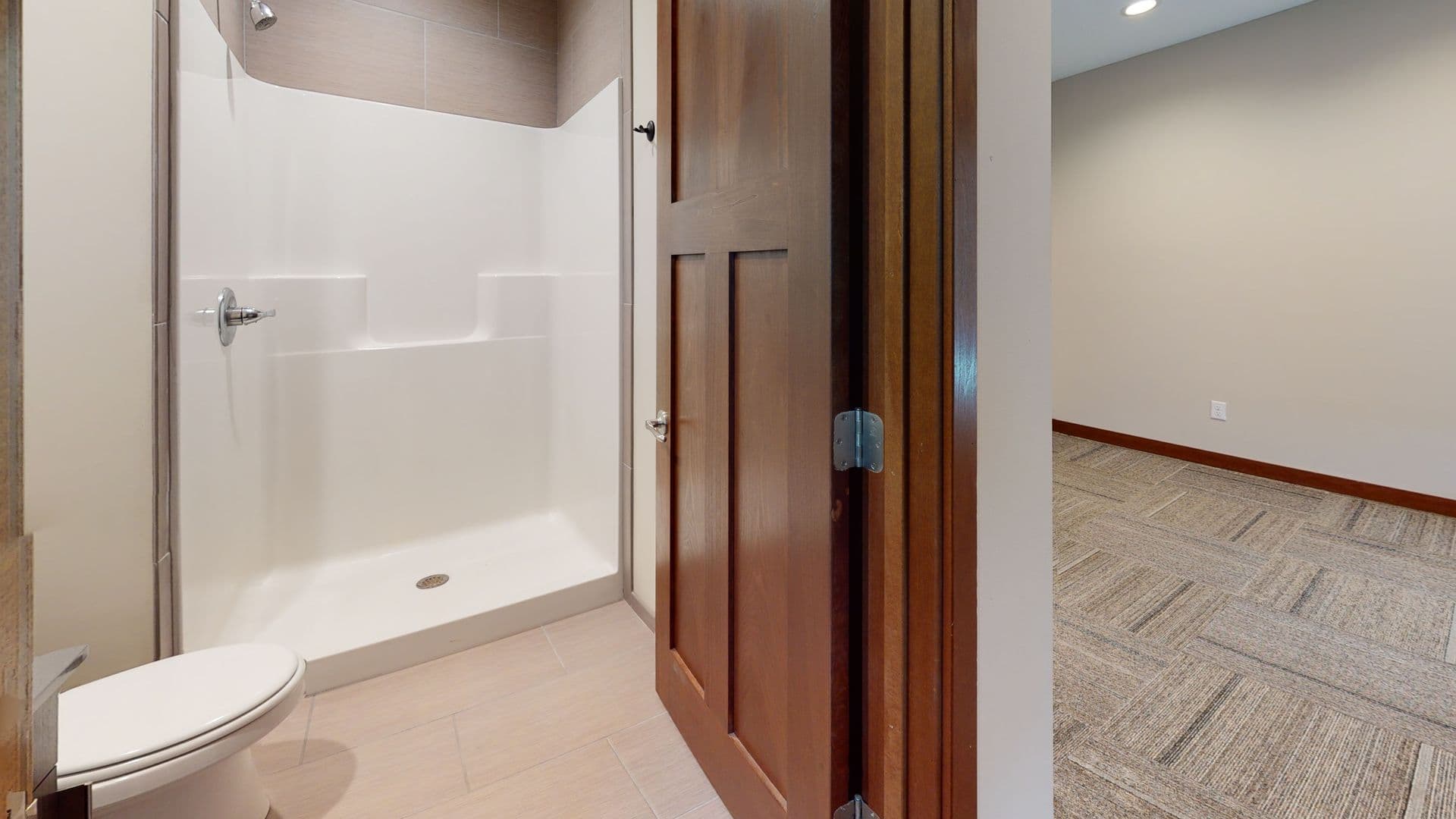 Minneapolis Apartment: 923 6th St SE