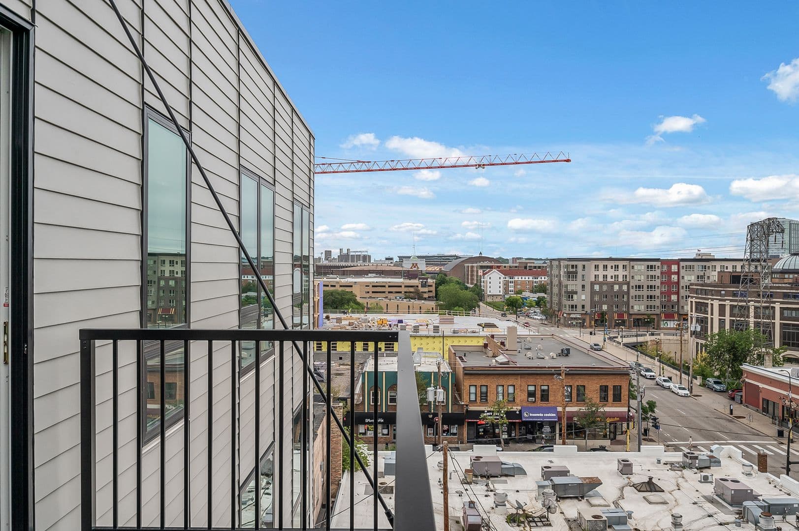 Minneapolis Apartment: 1307 4th Street SE