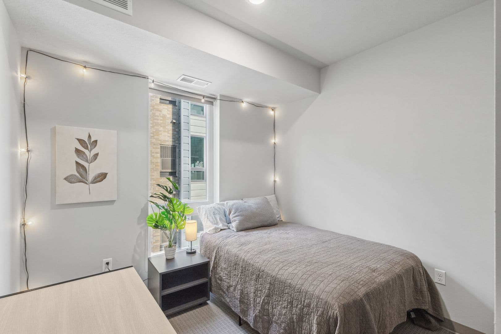 Minneapolis Apartment: 1307 4th Street SE
