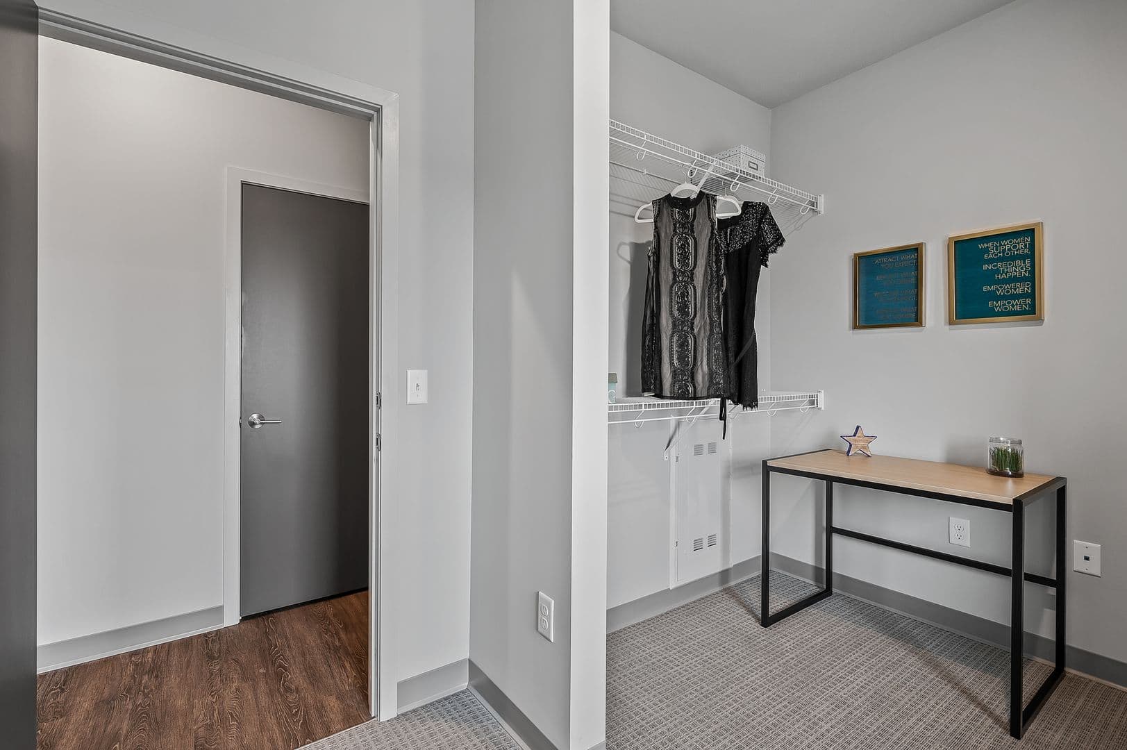 Minneapolis Apartment: 1307 4th Street SE