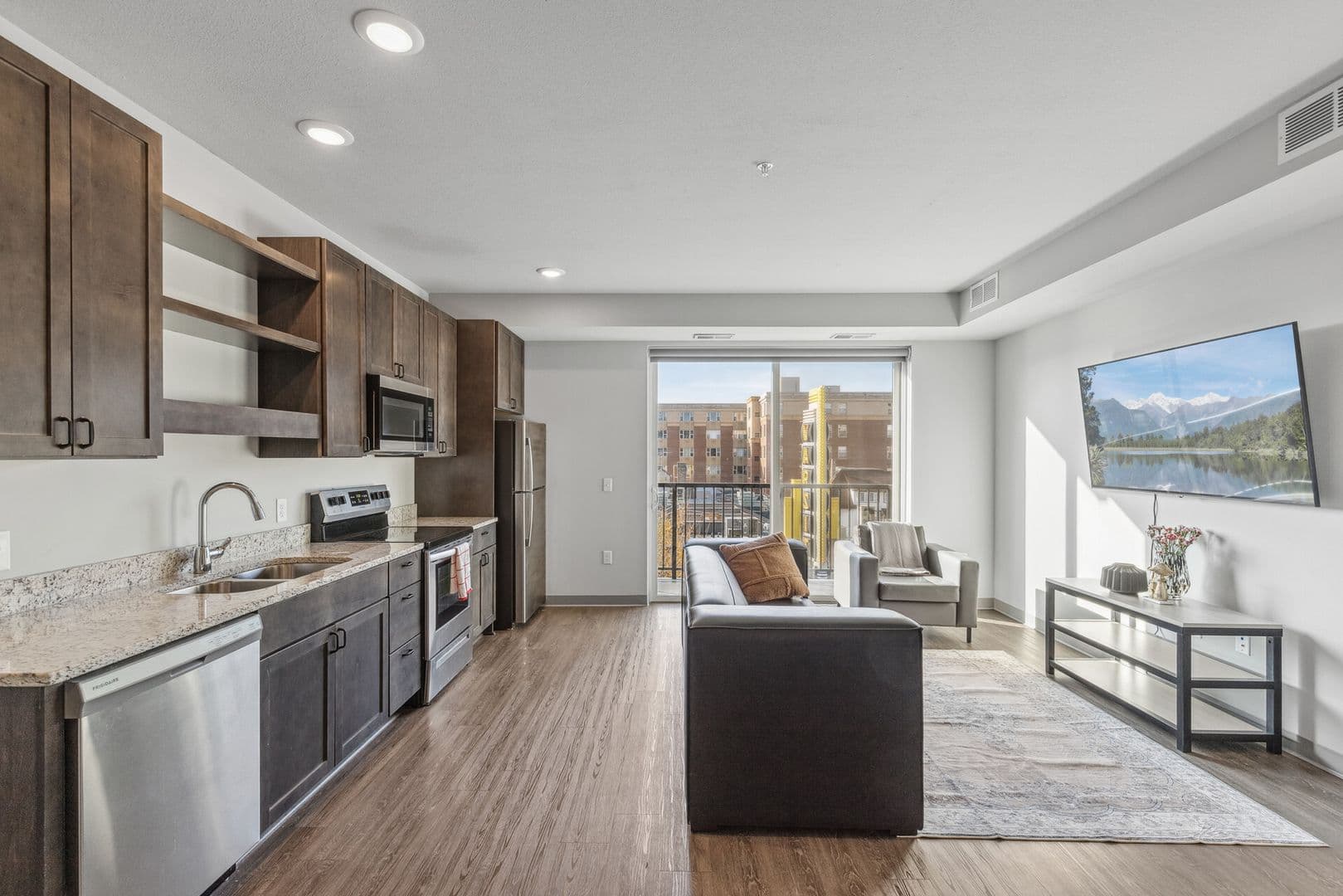 Minneapolis Apartment: 1307 4th Street SE