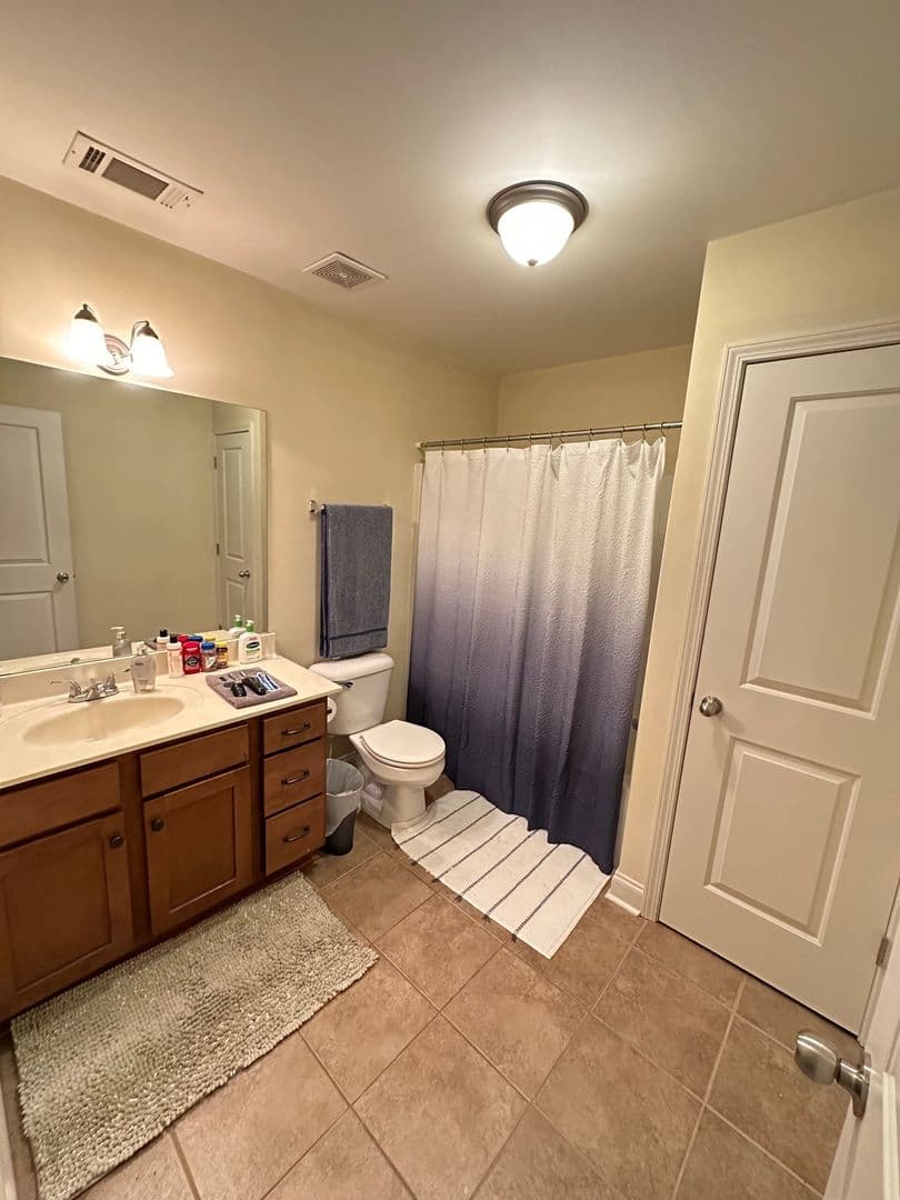 Athens House: 161 Jonas Ave