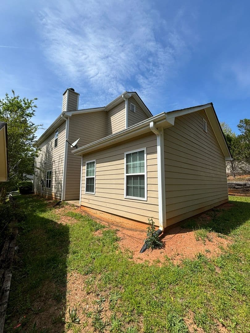 Athens House: 247 Milford Dr.