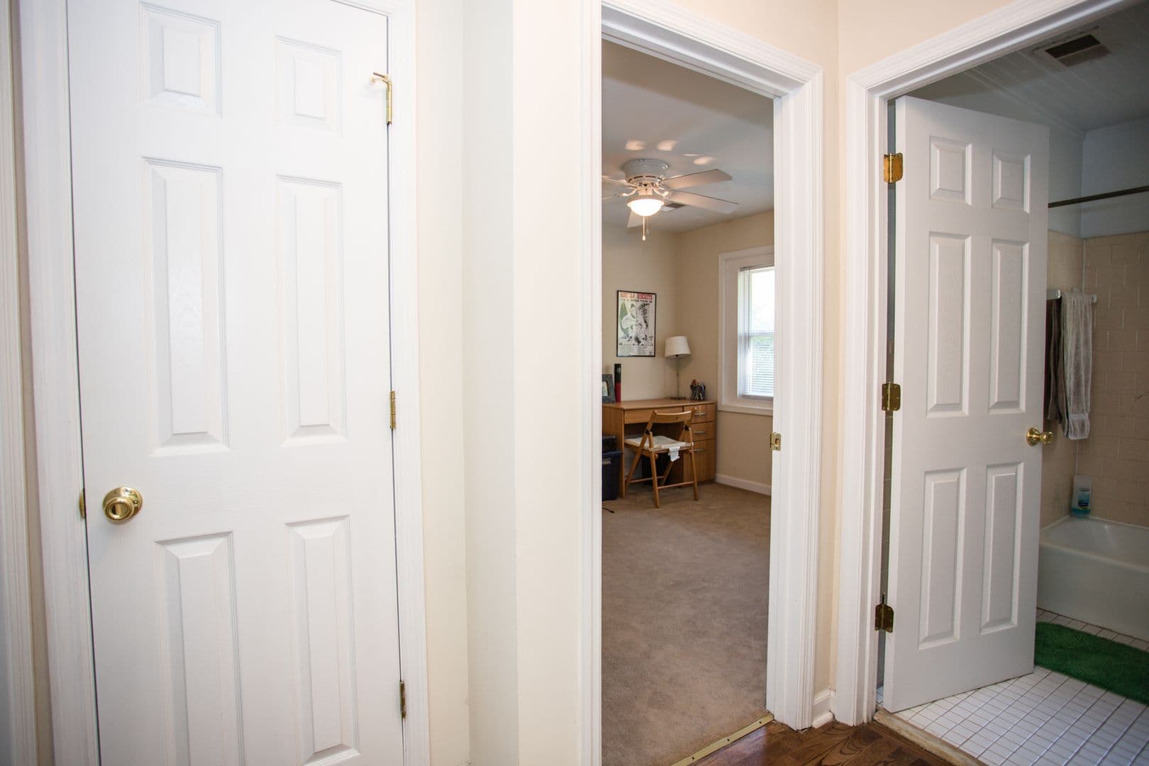 Athens House: 105 Woody Dr. Unit B
