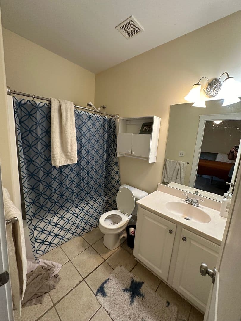 Athens House: 2230 Lakeside Drive