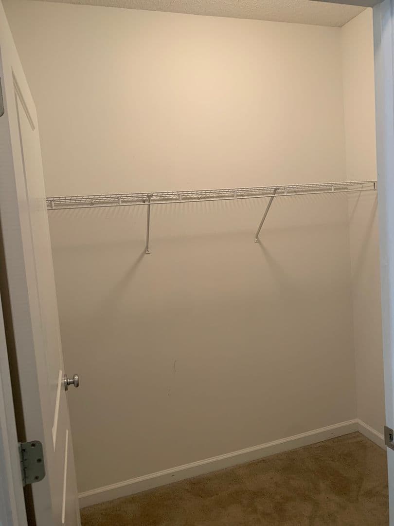 Athens Apartment: 2375 South Lumpkin Street