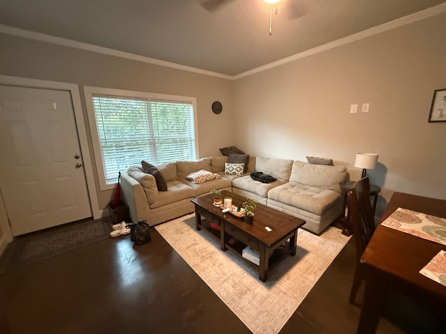 Athens House: 986 MLK Parkway