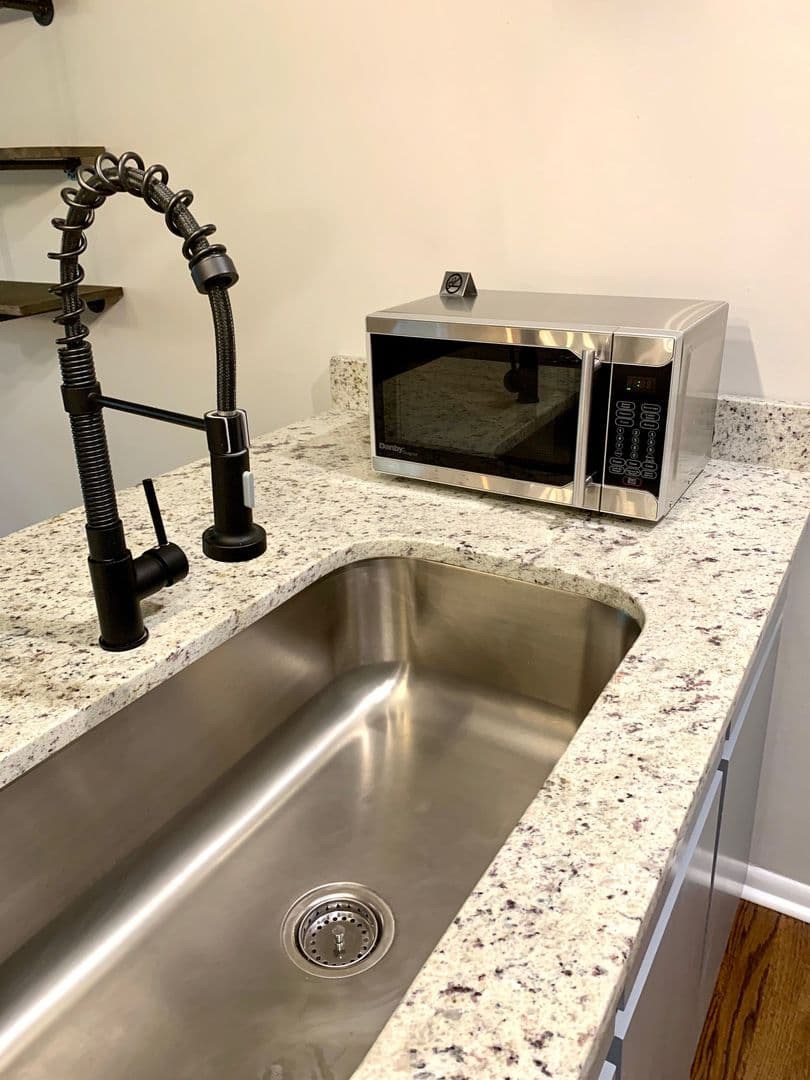 Athens Apartment: 176 Georgia Ave.
