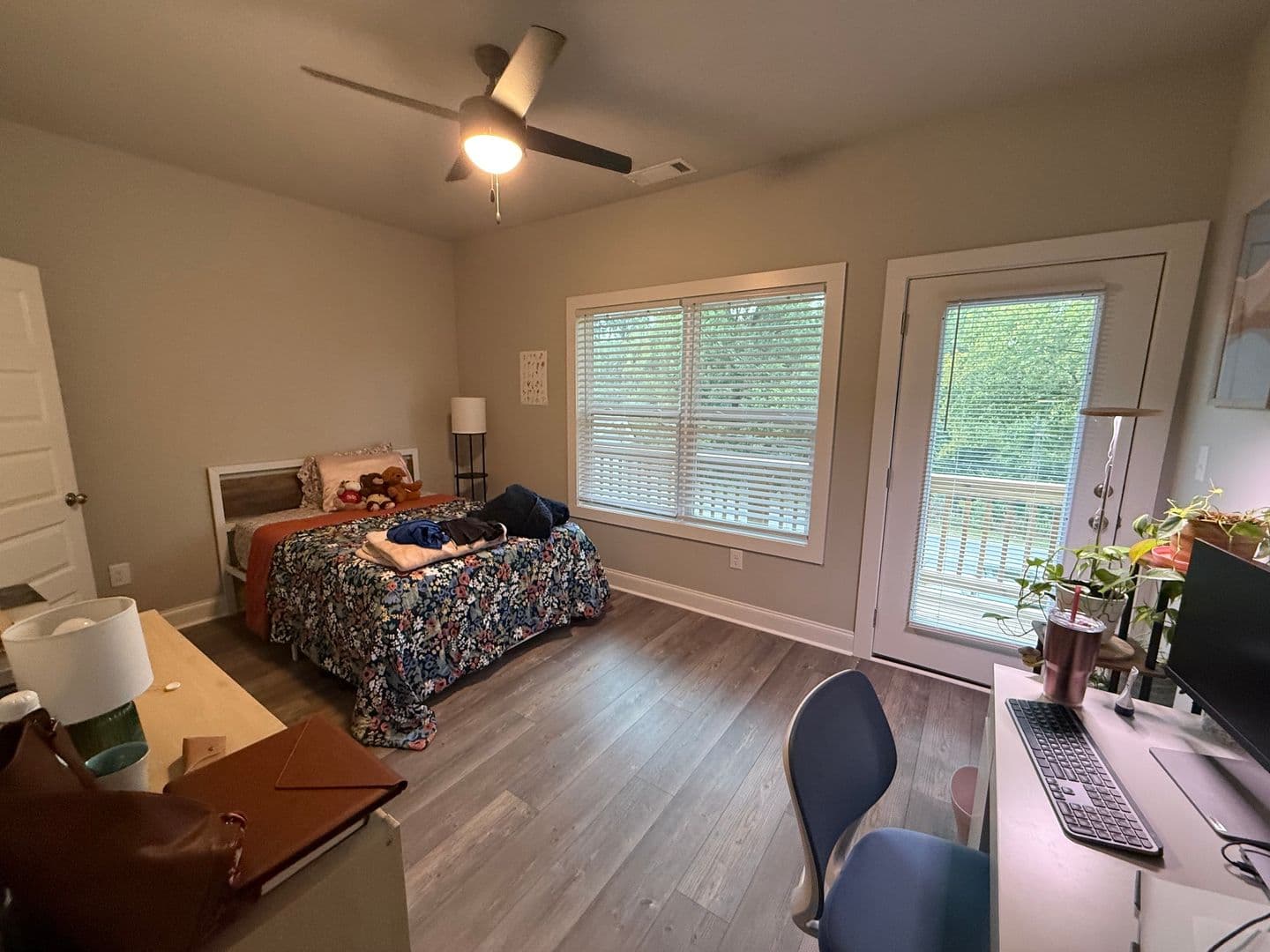 Athens House: 986 MLK Parkway
