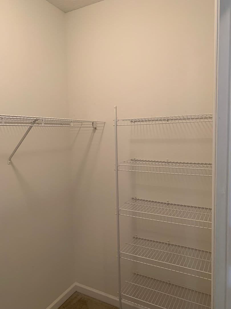 Athens Apartment: 2375 South Lumpkin Street