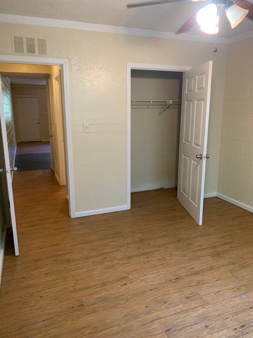 Athens Apartment: 190 Georgia Ave.