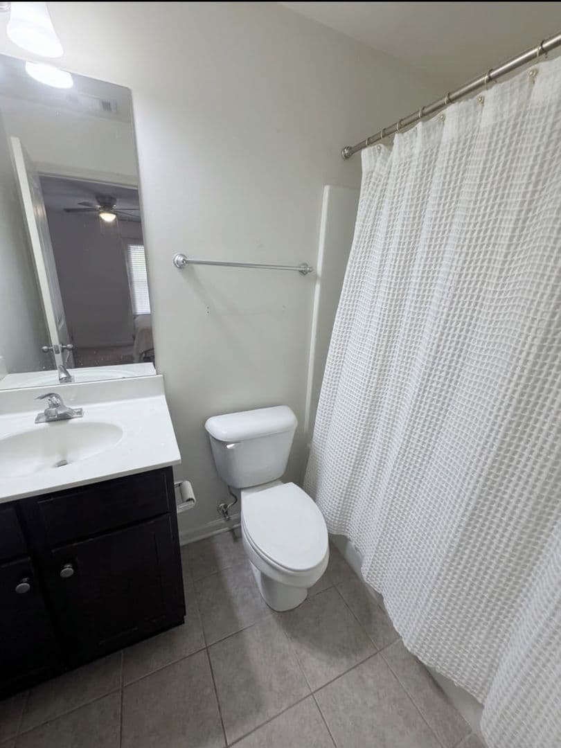 Athens House: 225 Ruth Drive