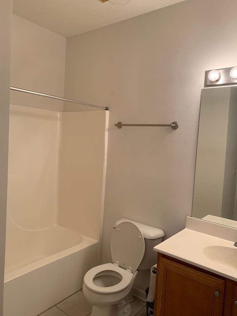 Athens Apartment: 2375 South Lumpkin Street