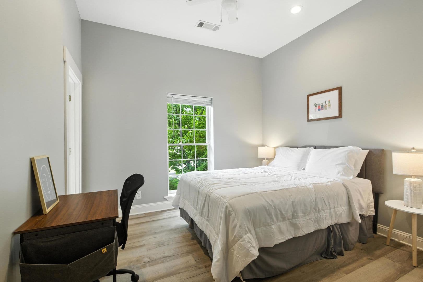 Athens Apartment: 492 N. Thomas St