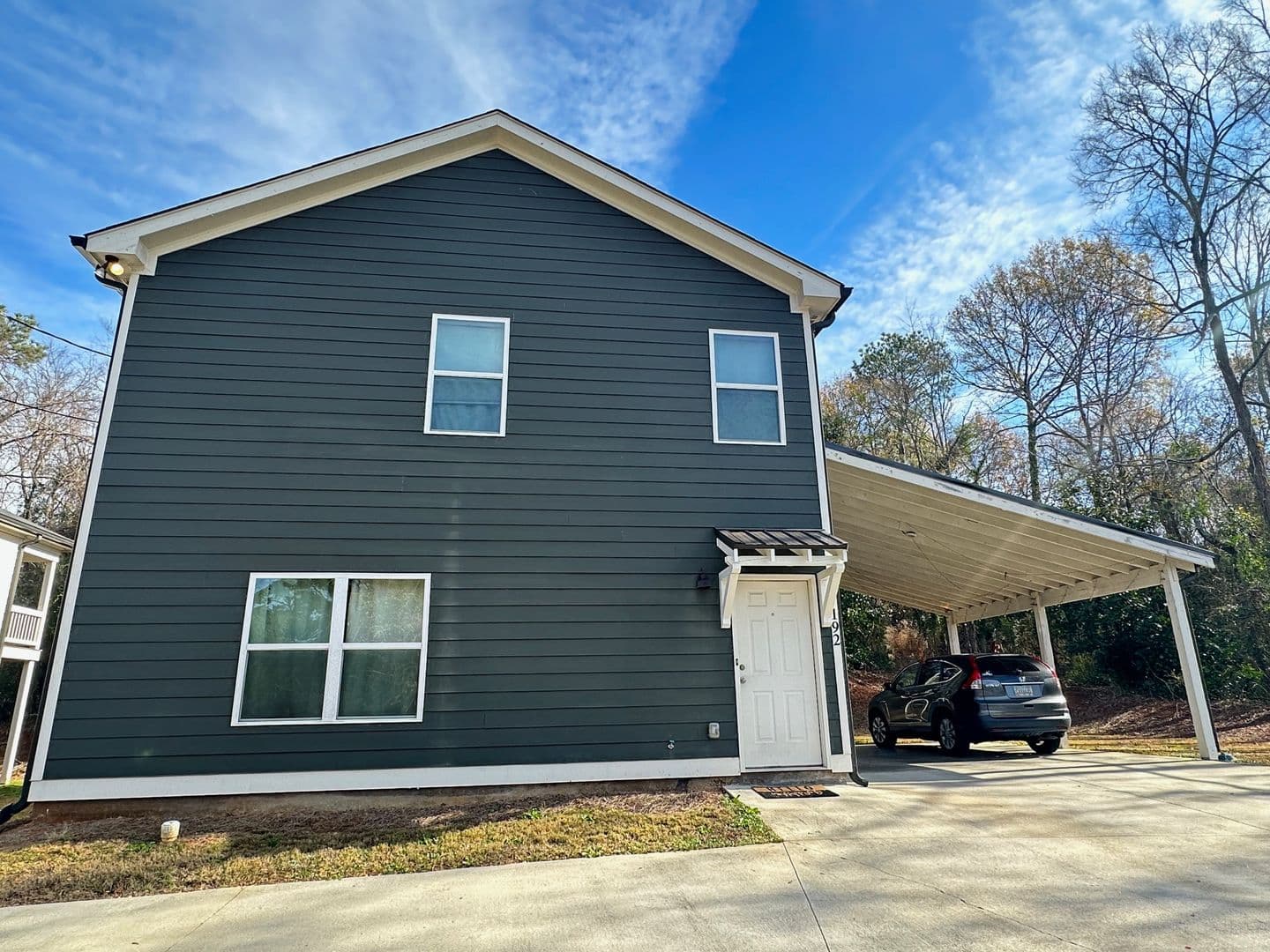 Athens House: 192 Marlin St