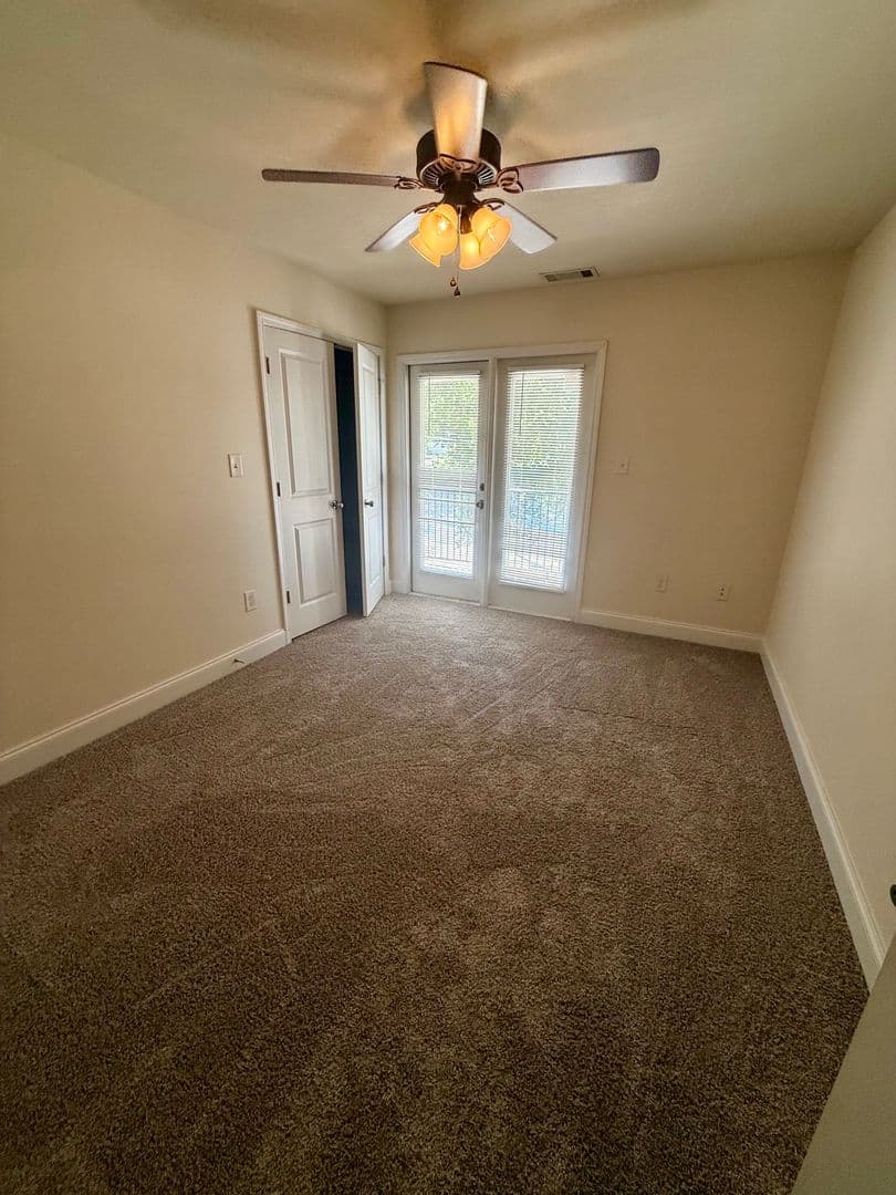 Athens House: 422 First Street