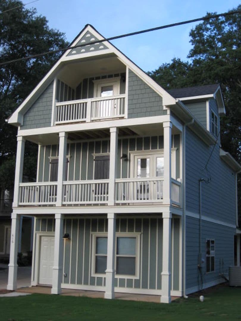 Athens House: 416 First Street