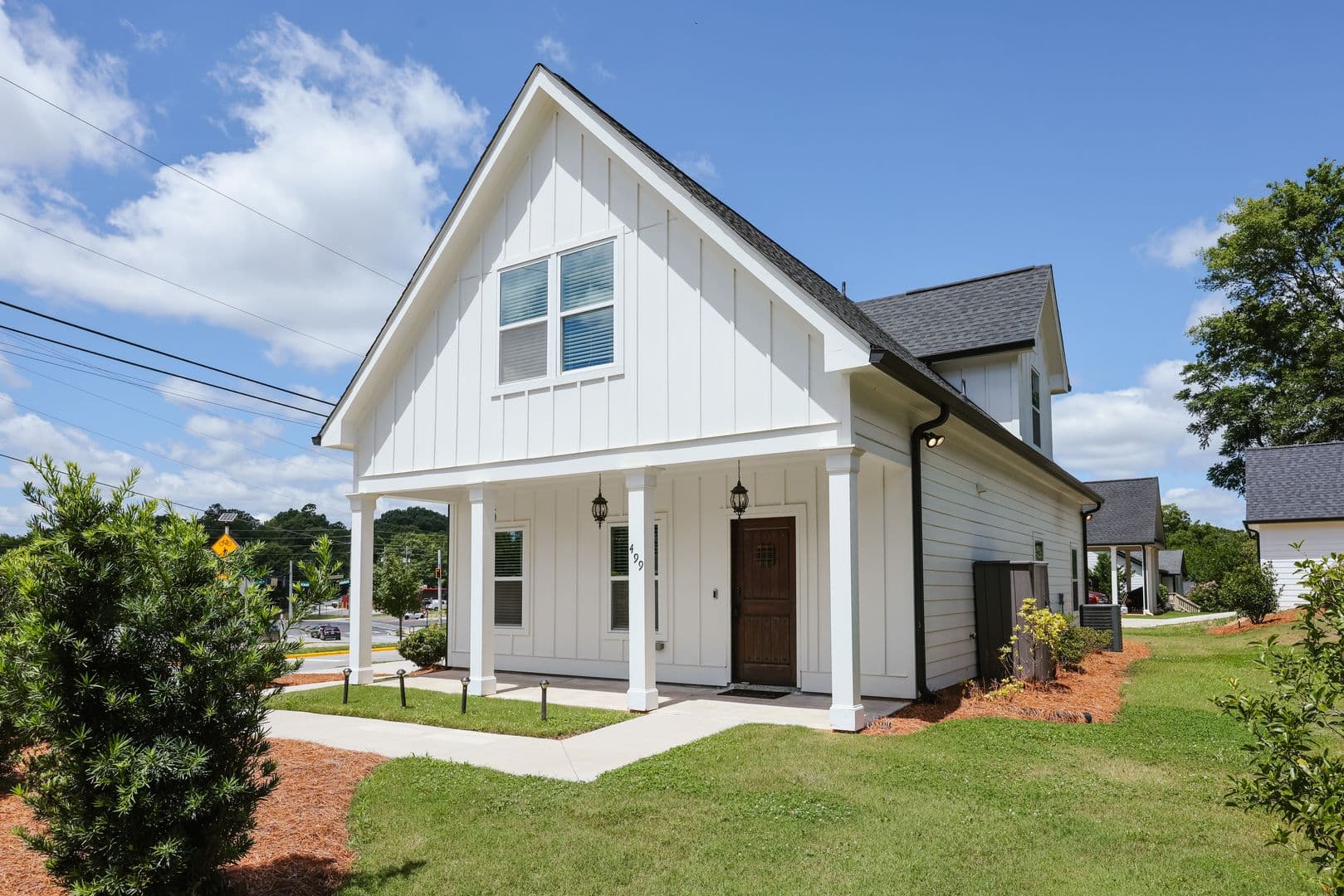 Athens House: 499 Little Oaks St.