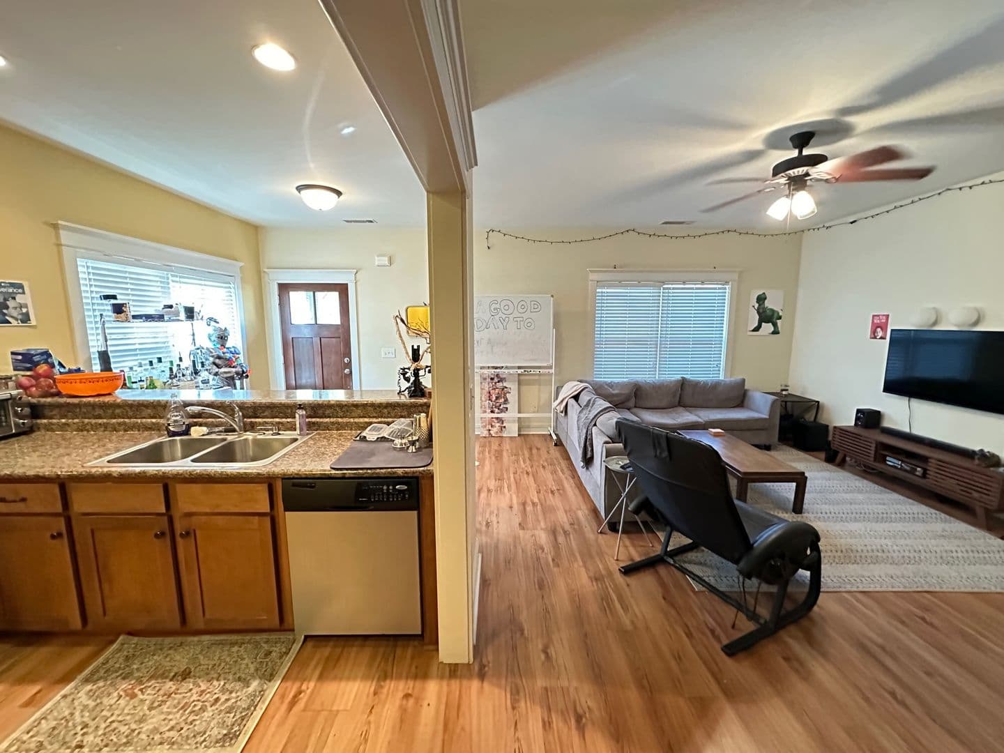 Athens House: 161 Jonas Ave