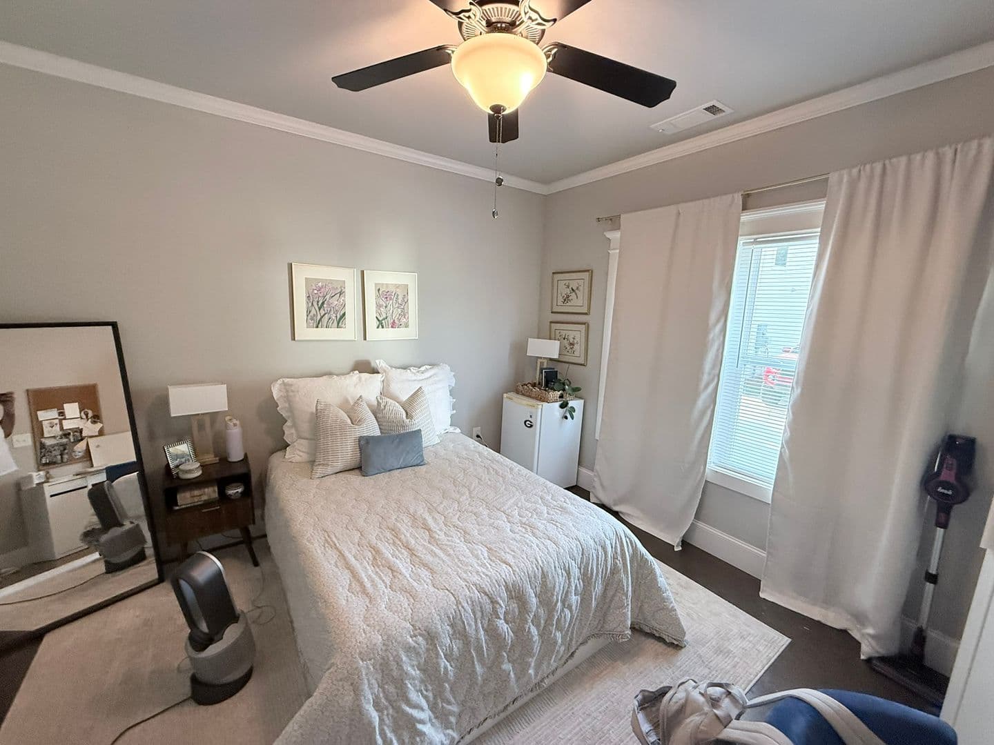 Athens House: 954 MLK Parkway