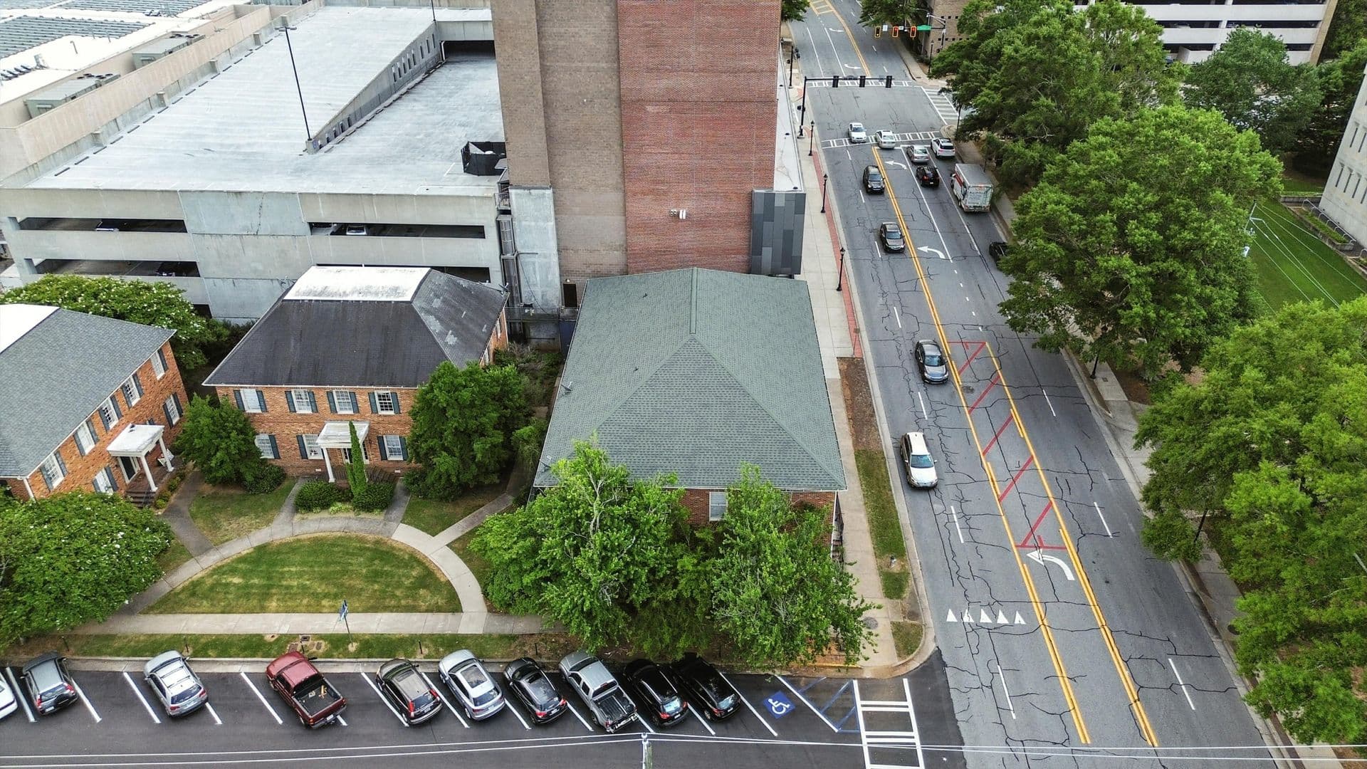 Athens Apartment: 492 N. Thomas St