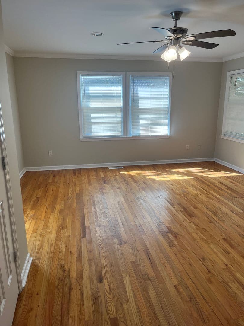Athens House: 168 Hardin Dr.