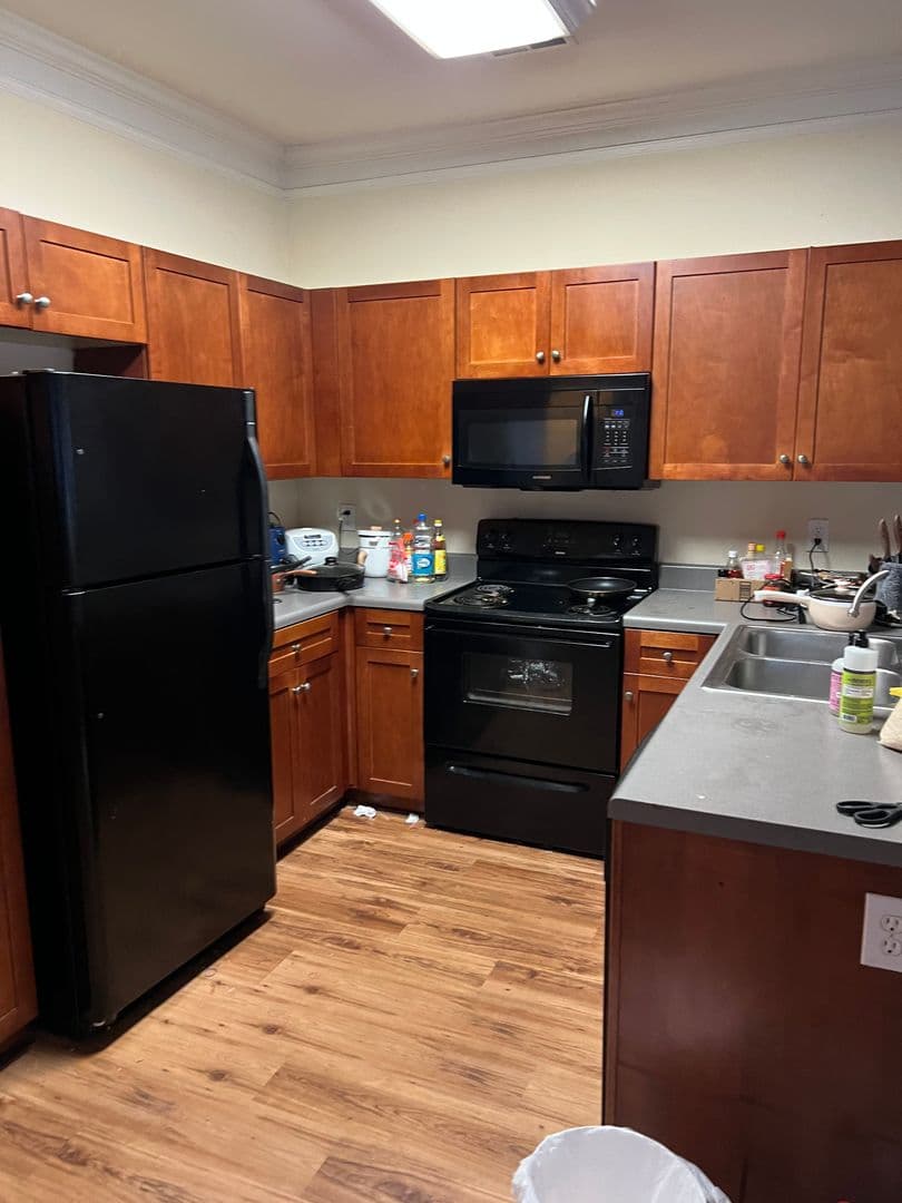 Athens House: 100 Davis St. Unit 24