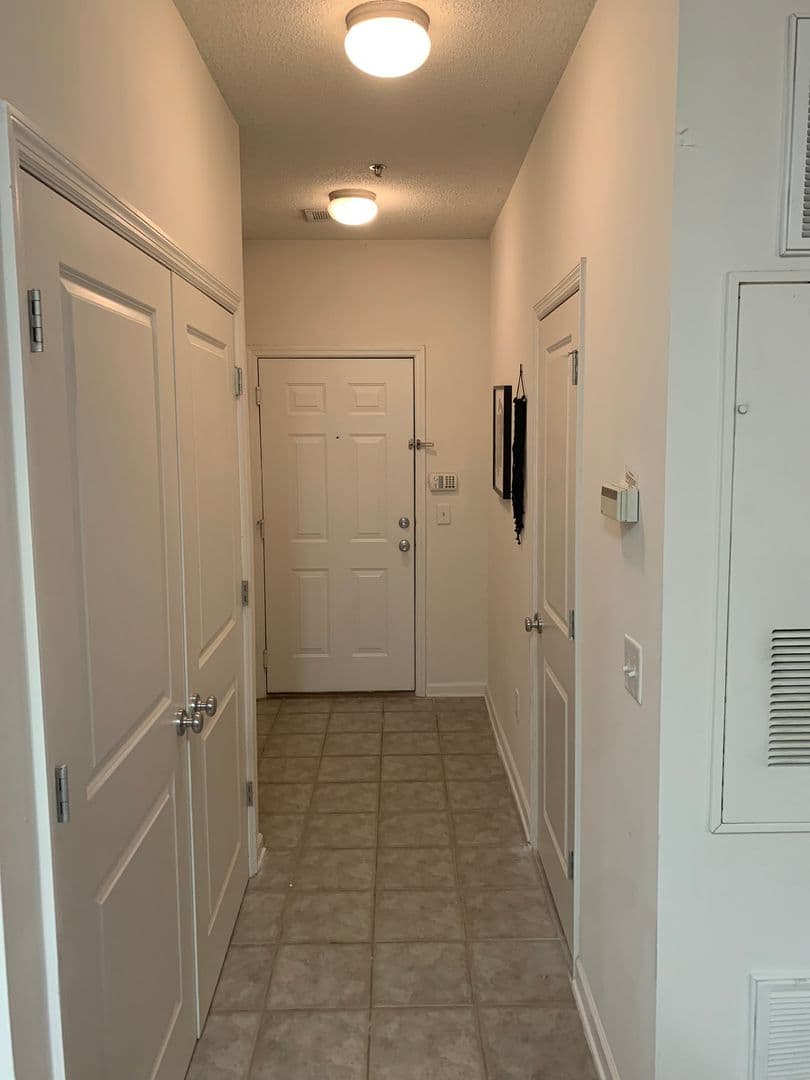 Athens Apartment: 2375 South Lumpkin Street