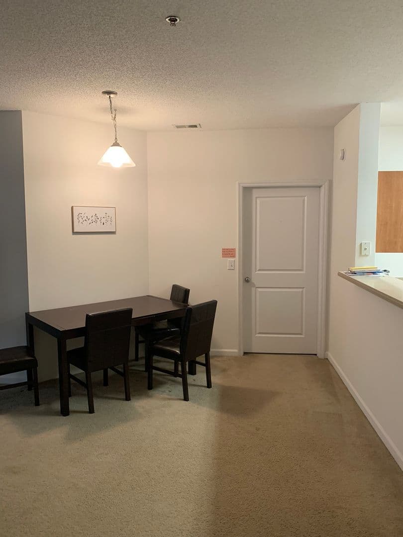 Athens Apartment: 2375 South Lumpkin Street