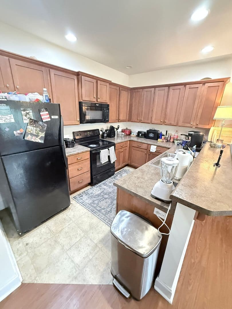 Athens House: 305 Conrad Drive