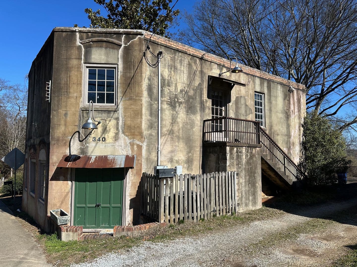 Athens House: 340 Barber St.