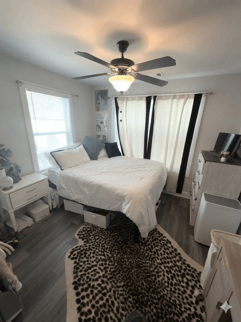Athens House: 954 MLK Parkway