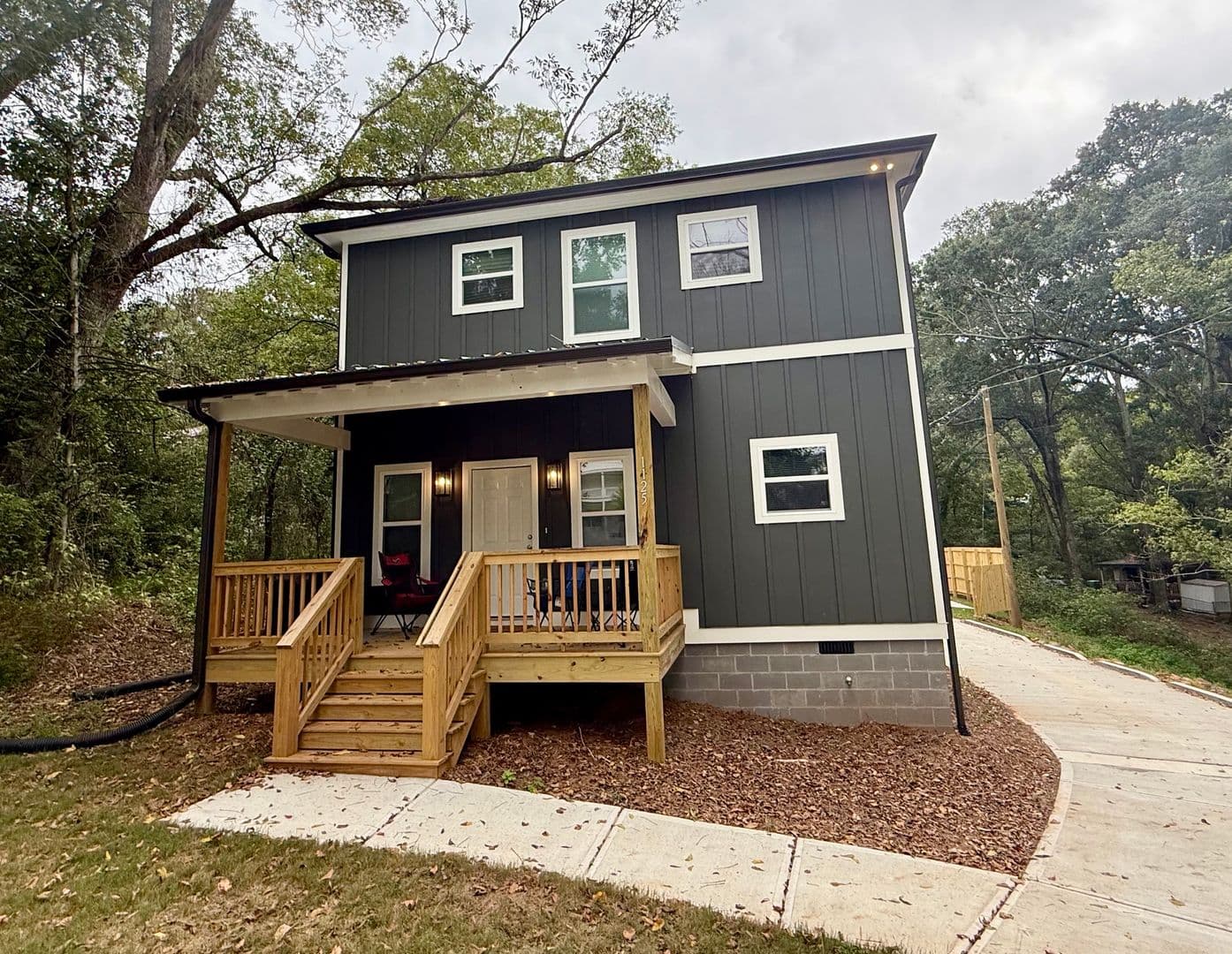 Athens House: 1125 A Macon Hwy