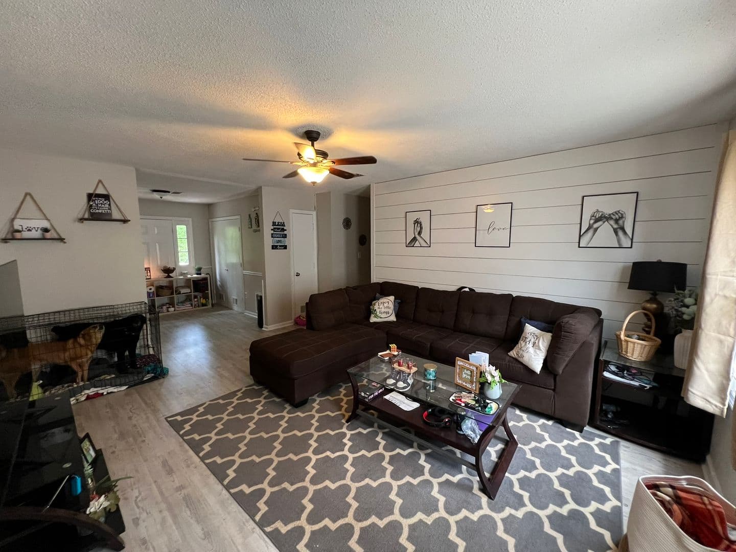 Athens Apartment: 109 Mark Twain Cir.