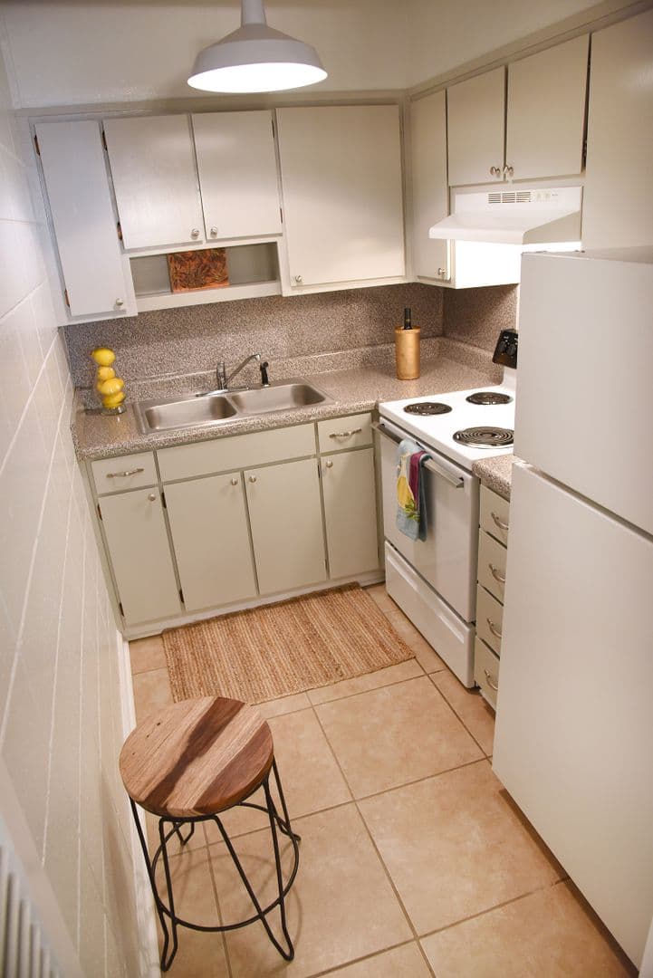 Athens Apartment: 1907 S Milledge Ave