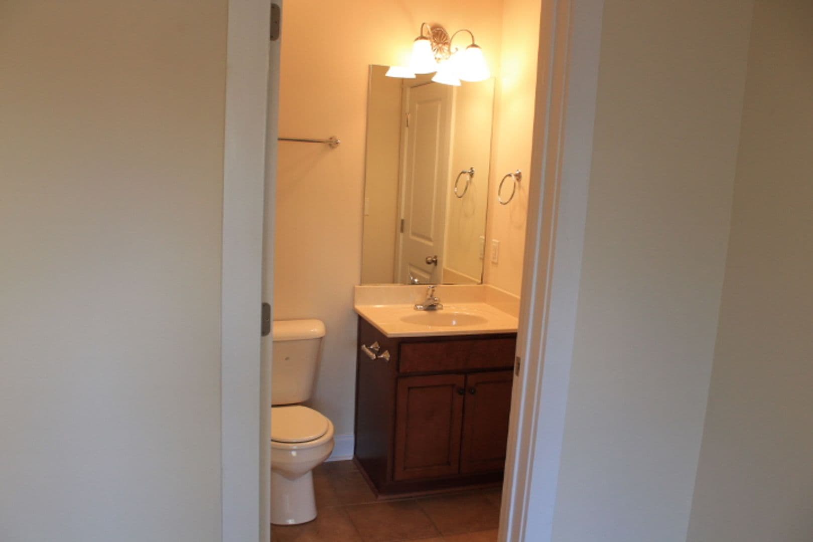 Athens House: 151 Ruth Street
