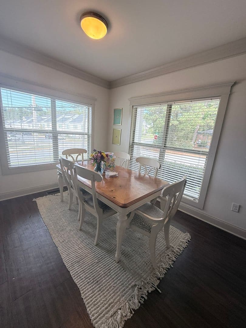 Athens House: 225 Ruth Drive