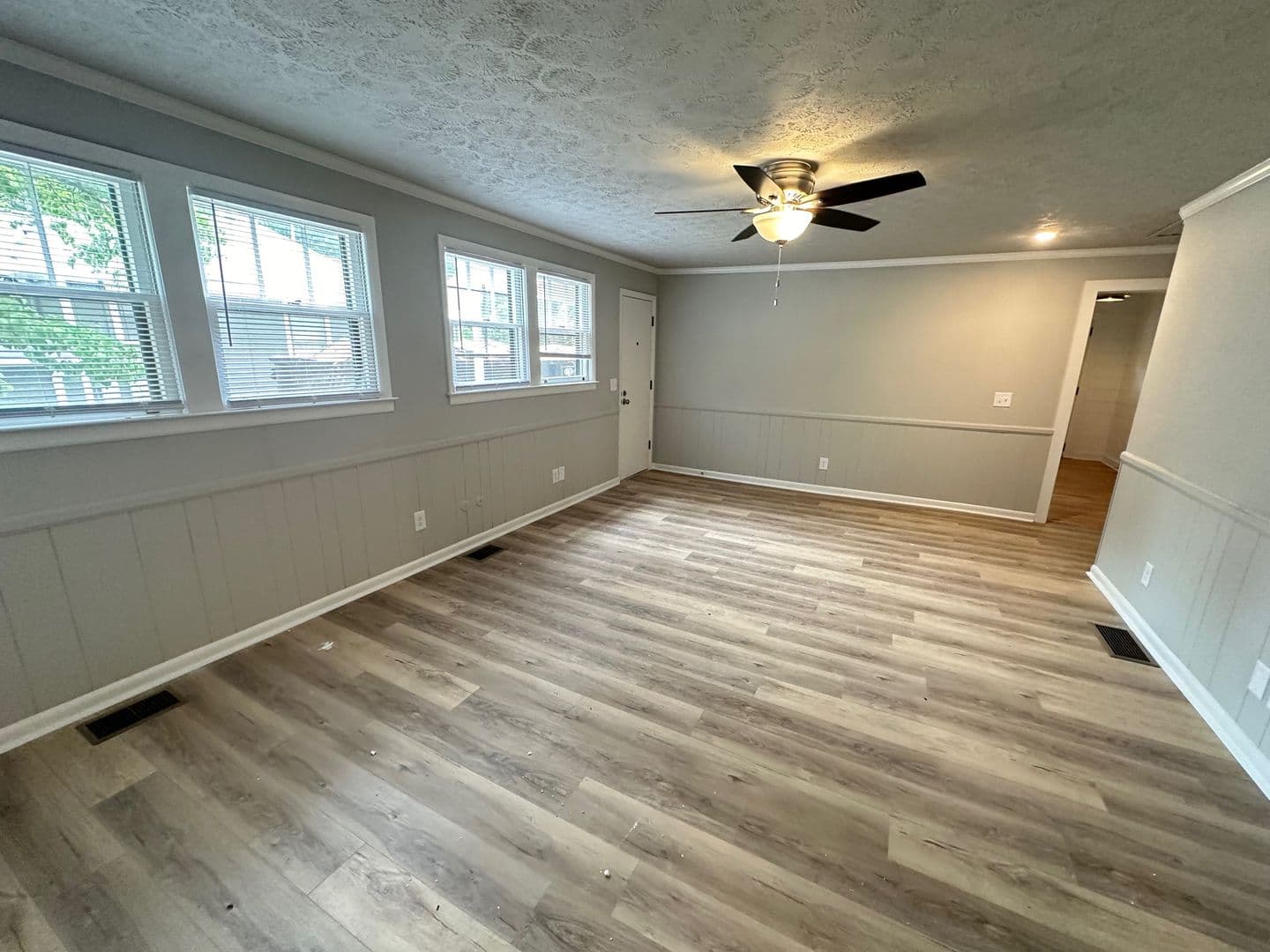Athens House: 142 S. Poplar St.