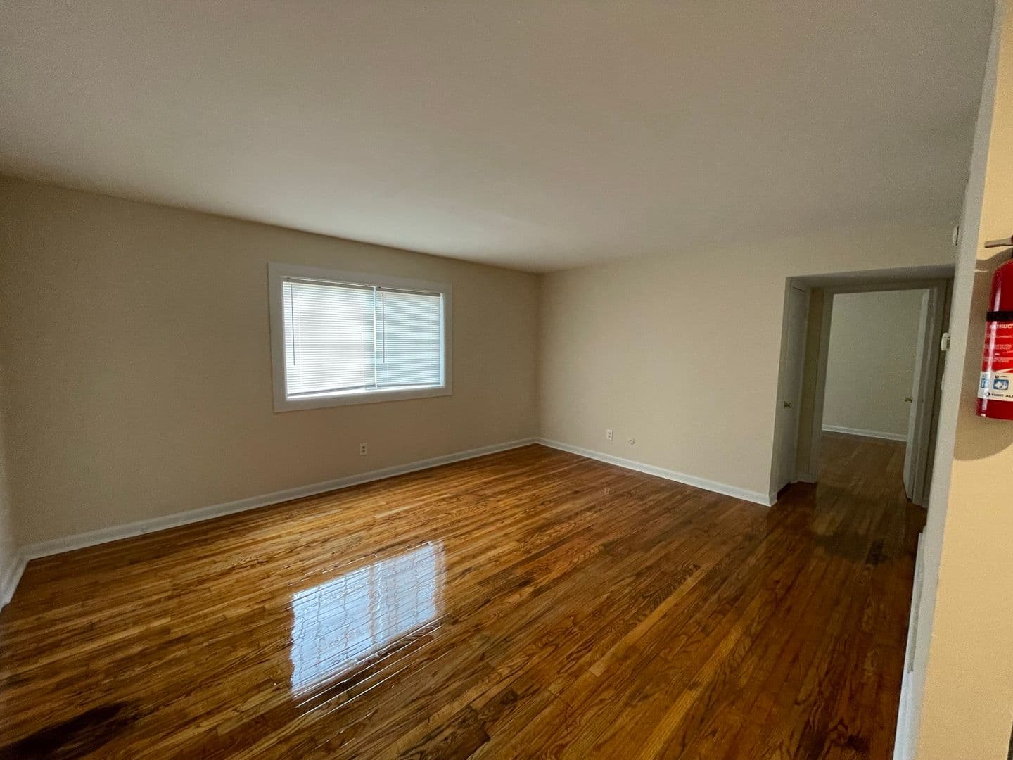 Athens Apartment: 136 Grady Ave.